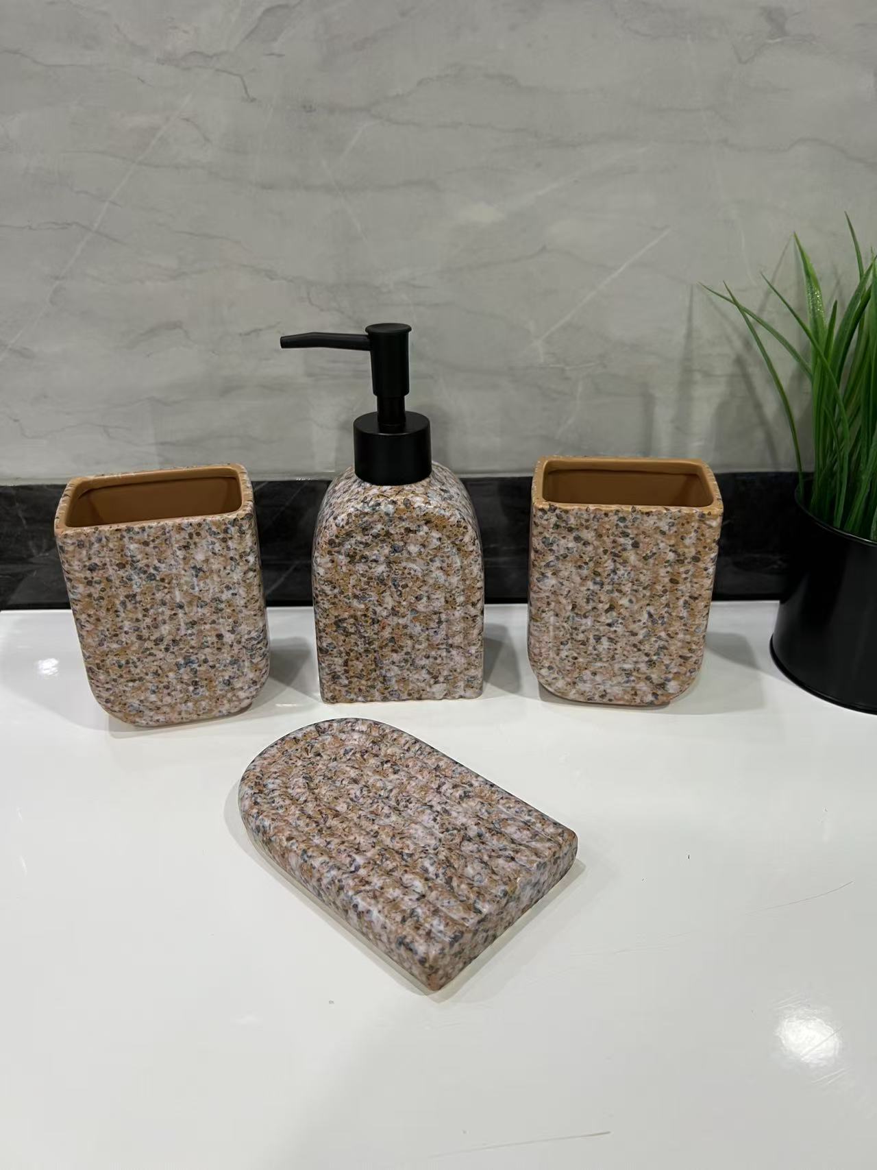 Keramički set DI-062